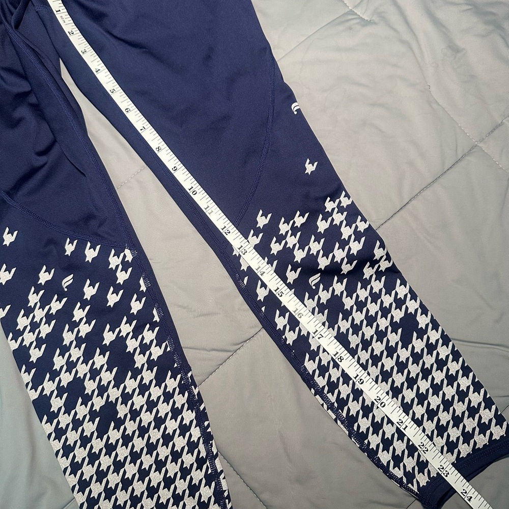 Fabletics Mid-Rise Ultracool Reflective 7/8 - Picture 10 of 10